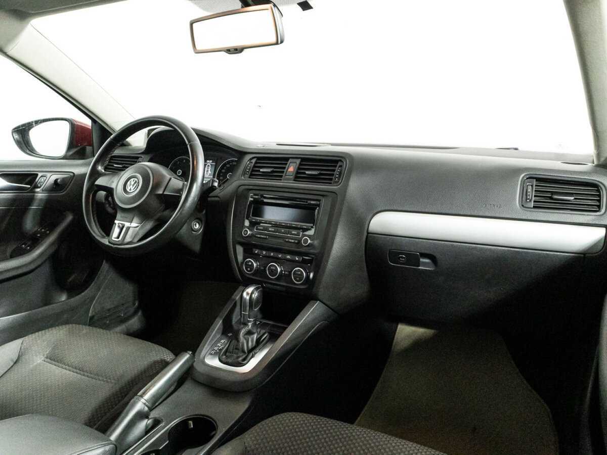 Volkswagen Jetta б/у, 2012, Автоматическая. Фото: #8