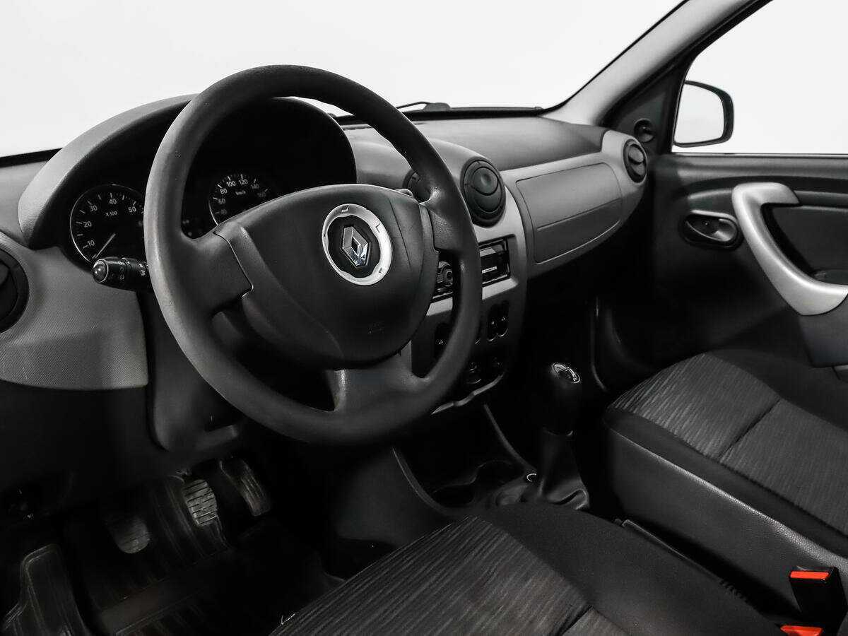 Renault Sandero б/у, 2013, Механическая. Фото: #8