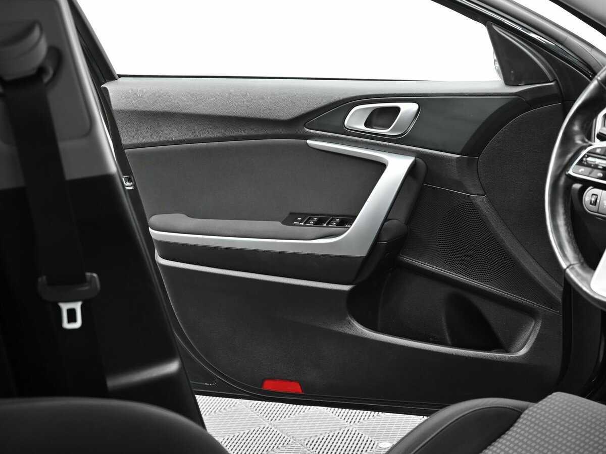 Kia Ceed б/у, 2018, Автоматическая. Фото: #4