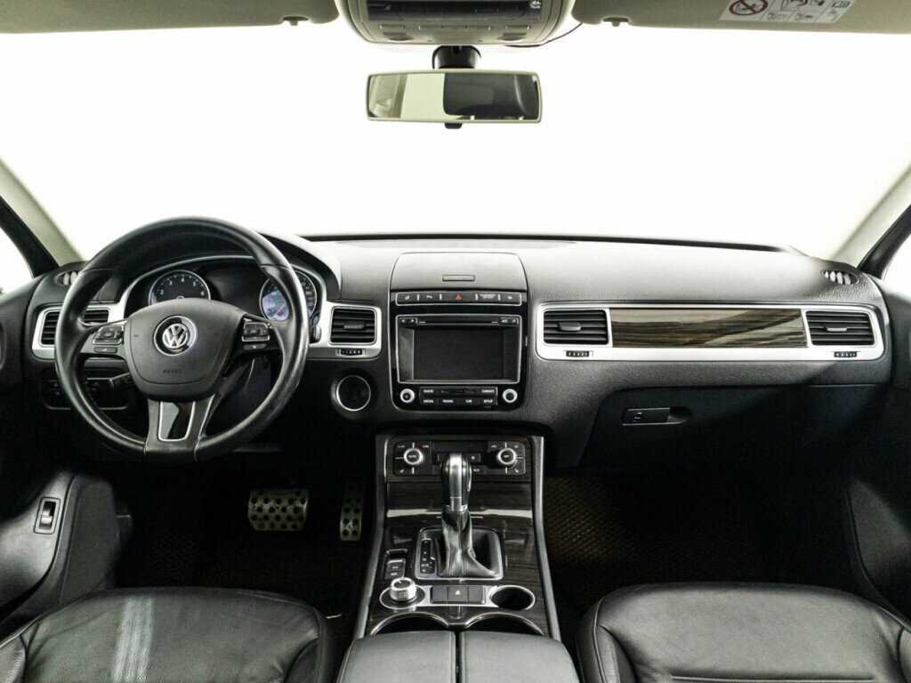 Volkswagen Touareg б/у, 2015, Автоматическая. Фото: #12