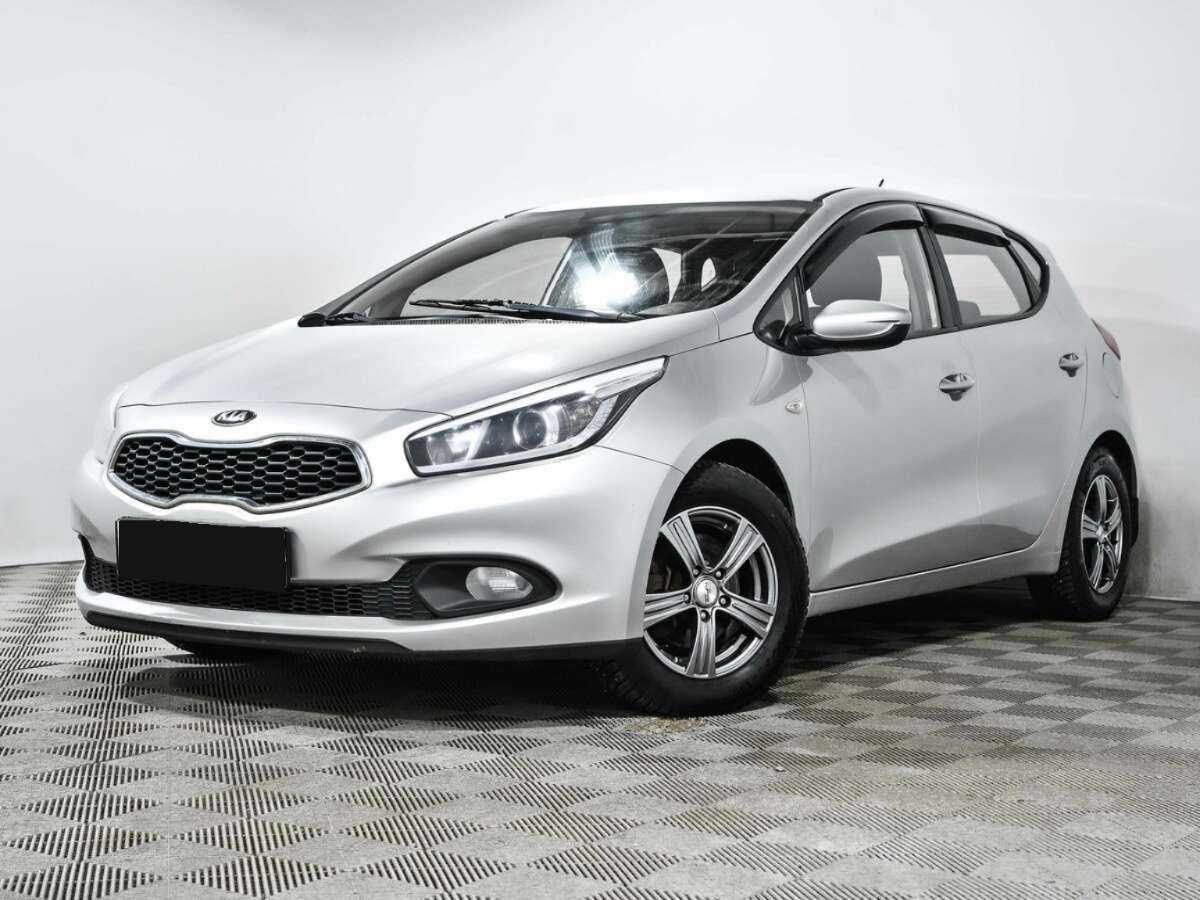 Kia Ceed б/у, 2012, Механическая. Фото: #0