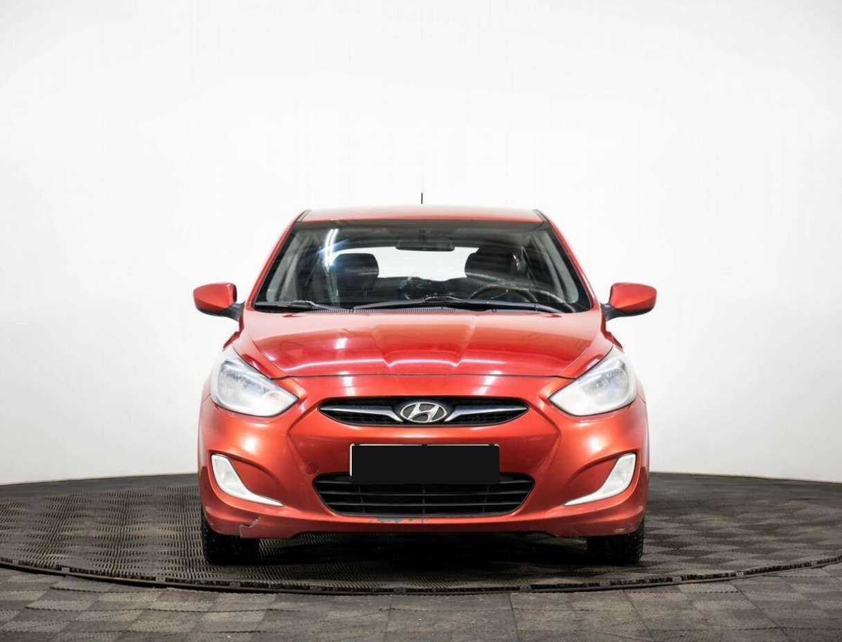 Hyundai Solaris б/у, 2012, Автоматическая. Фото: #0