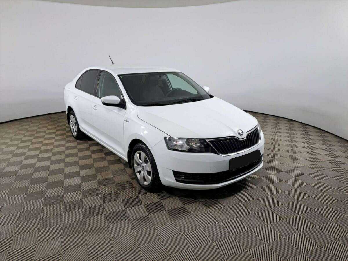 Skoda Rapid б/у, 2018, Механическая. Фото: #2