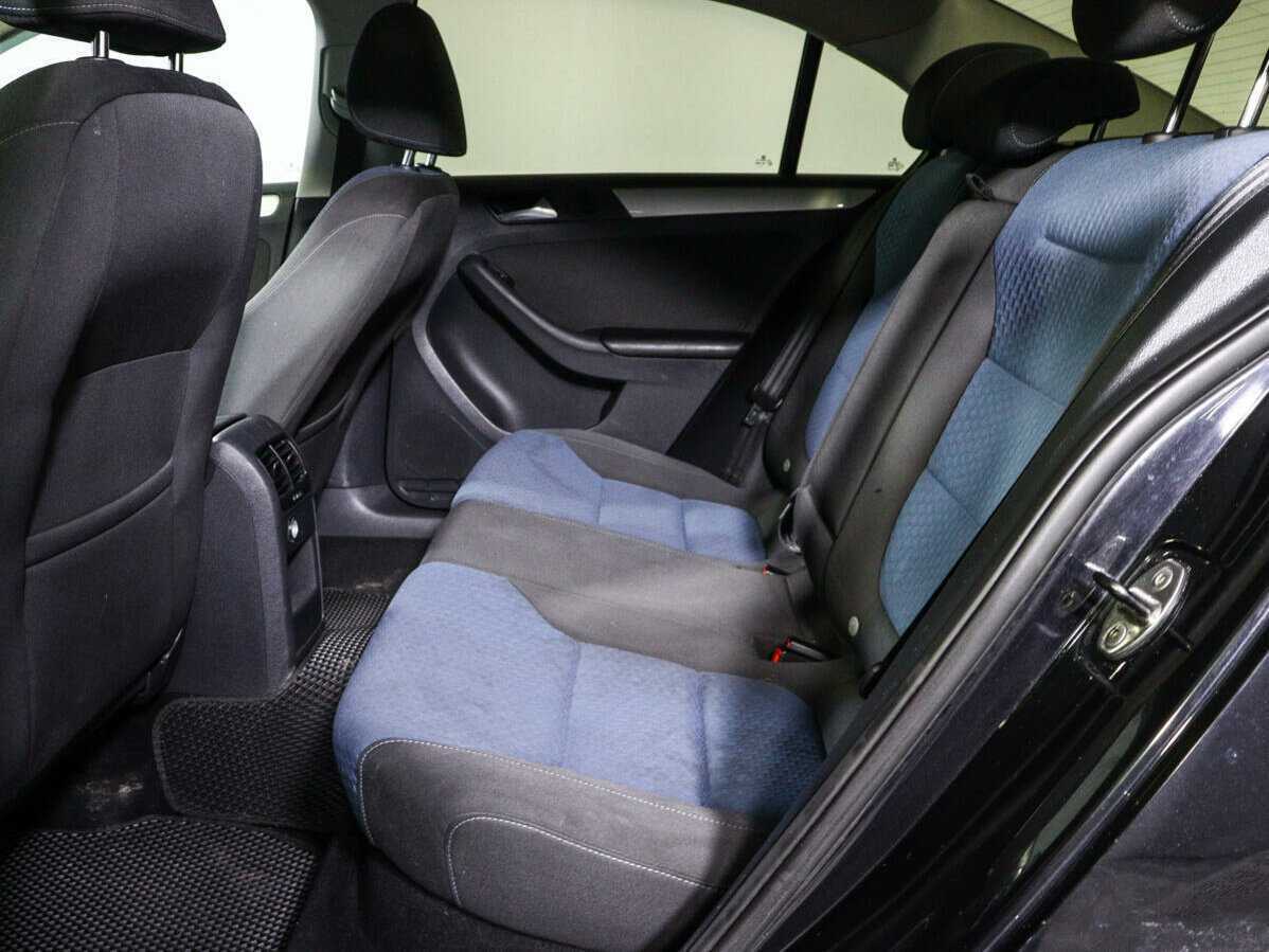 Volkswagen Jetta б/у, 2013, Автоматическая. Фото: #7
