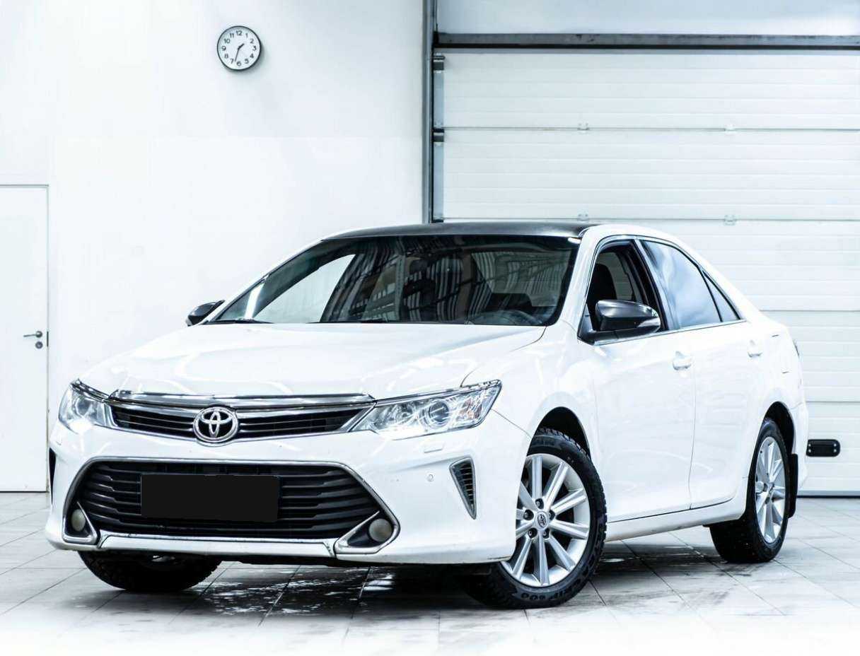 Toyota Camry б/у, 2016, Автоматическая. Фото: #0