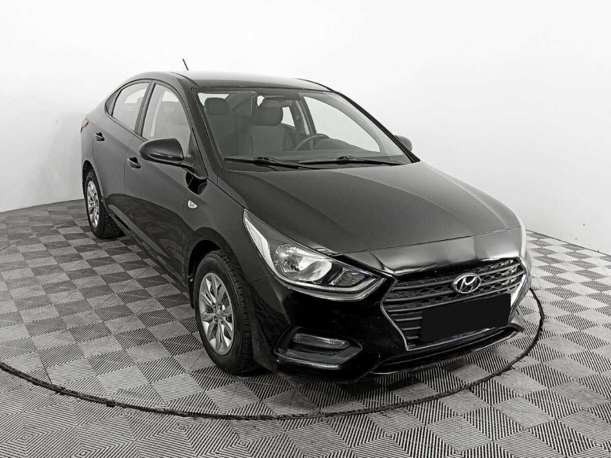Hyundai Solaris б/у, 2017, Автоматическая. Фото: #2