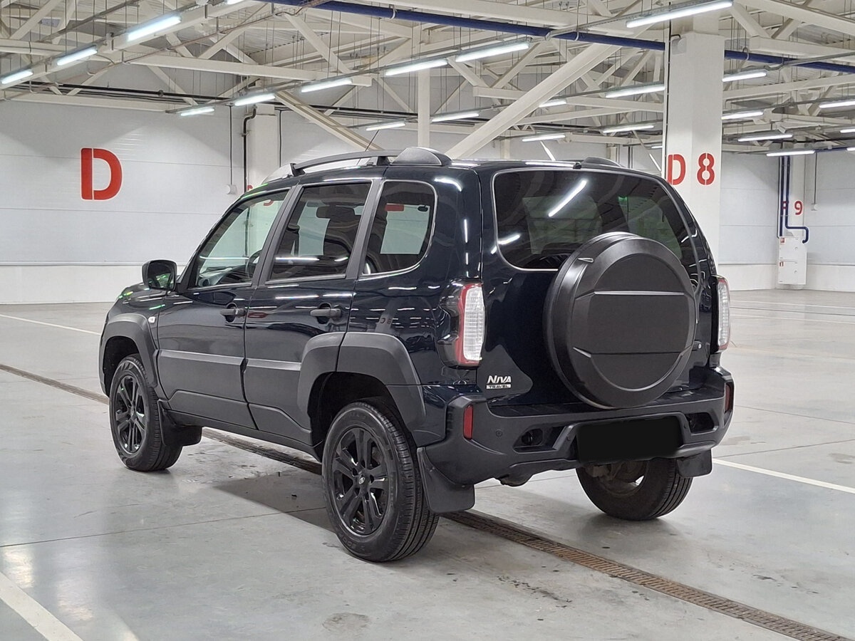 Lada (ВАЗ) Niva Travel б/у, 2024, Механическая. Фото: #6