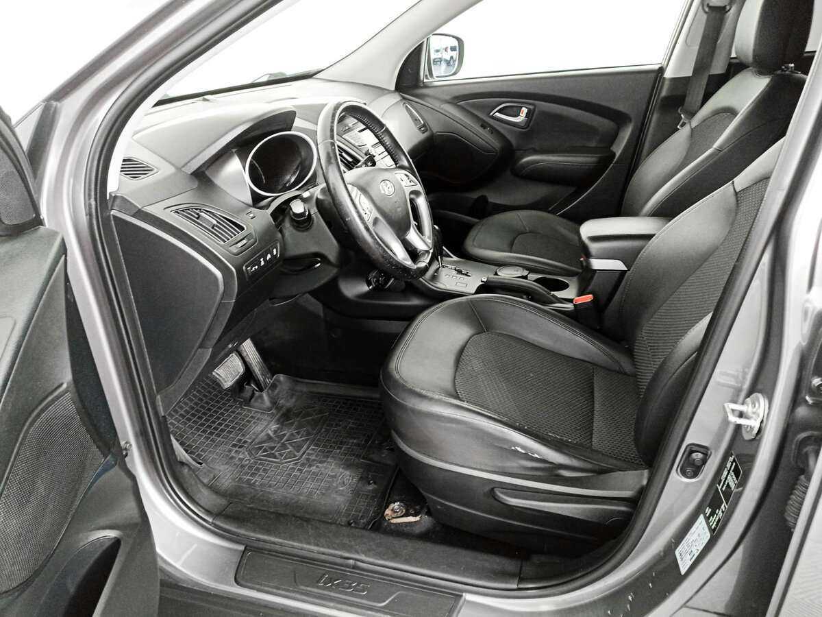 Hyundai ix35 б/у, 2012, Автоматическая. Фото: #10