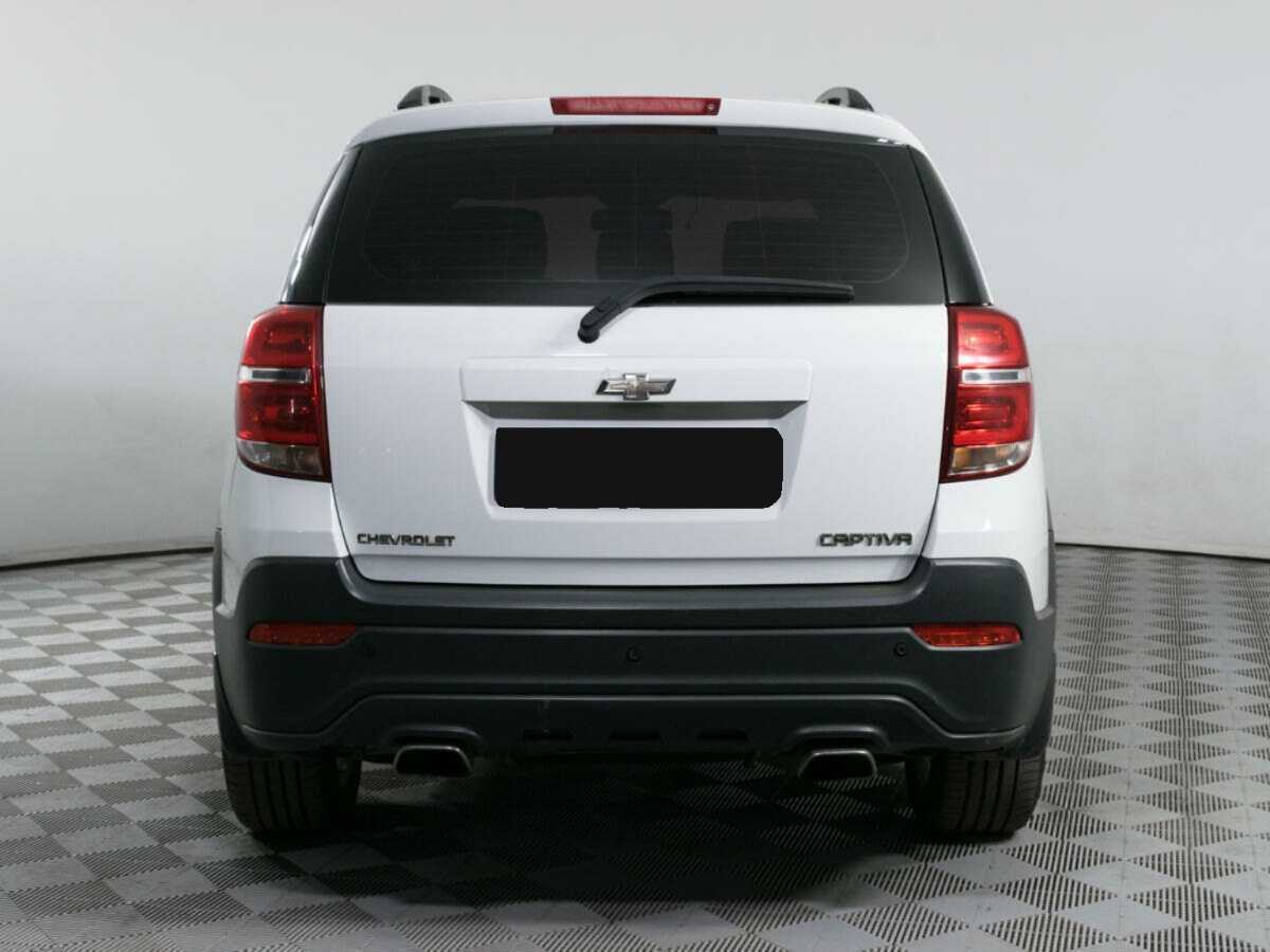 Chevrolet Captiva б/у, 2014, Автоматическая. Фото: #4