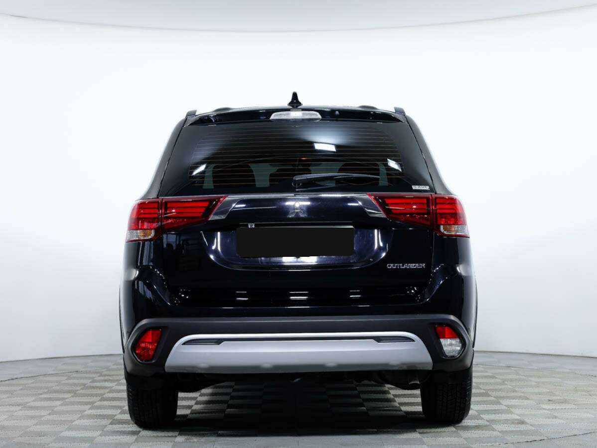 Mitsubishi Outlander б/у, 2021, Вариатор. Фото: #4