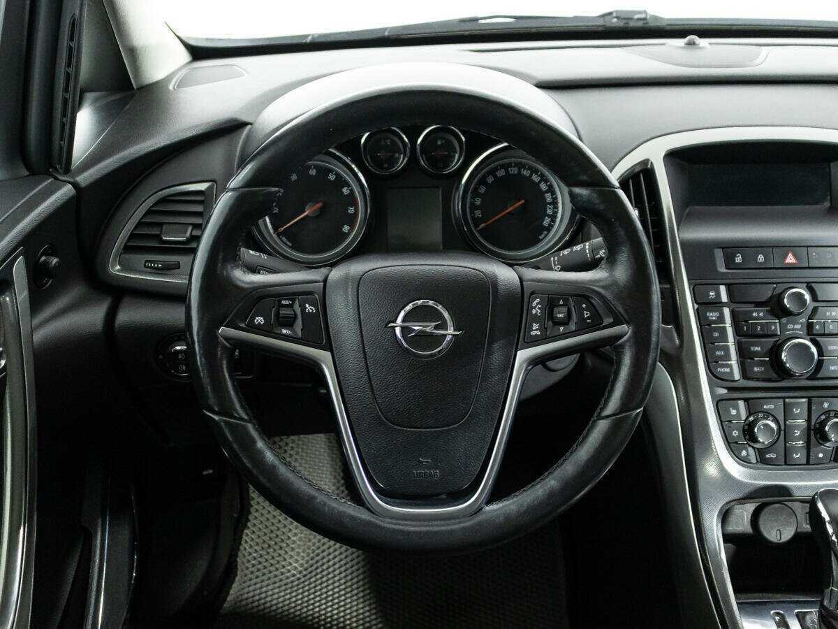 Opel Astra б/у, 2012, Автоматическая. Фото: #15