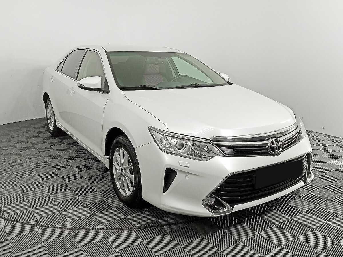 Toyota Camry б/у, 2017, Автоматическая. Фото: #2