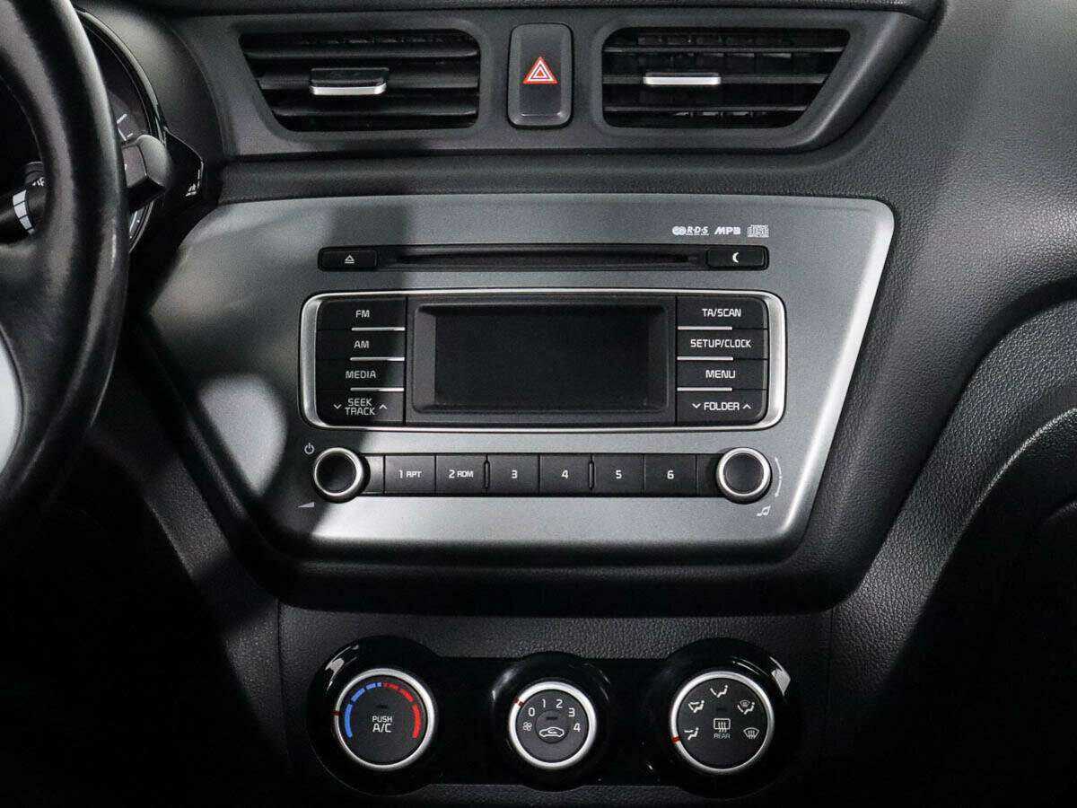 Kia Rio б/у, 2015, Автоматическая. Фото: #11