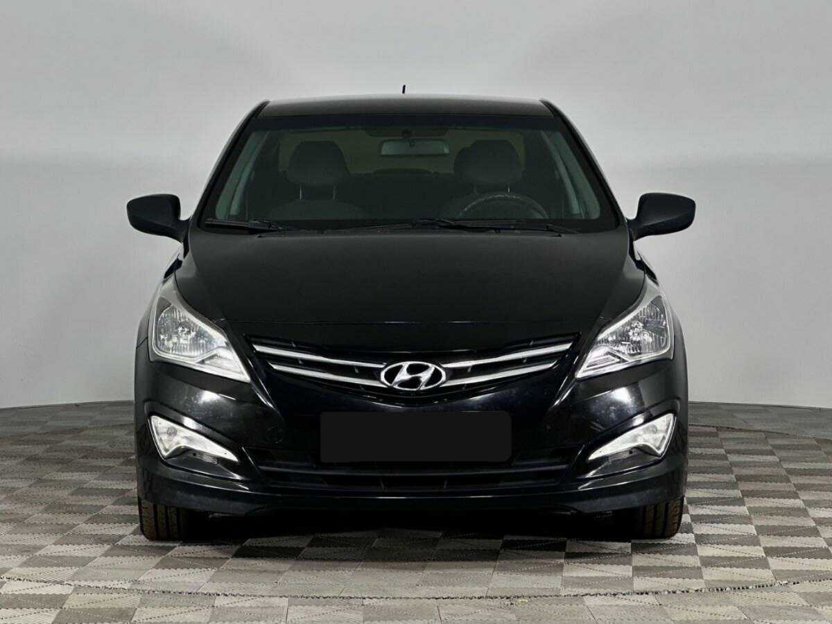 Hyundai Solaris б/у, 2015, Автоматическая. Фото: #2