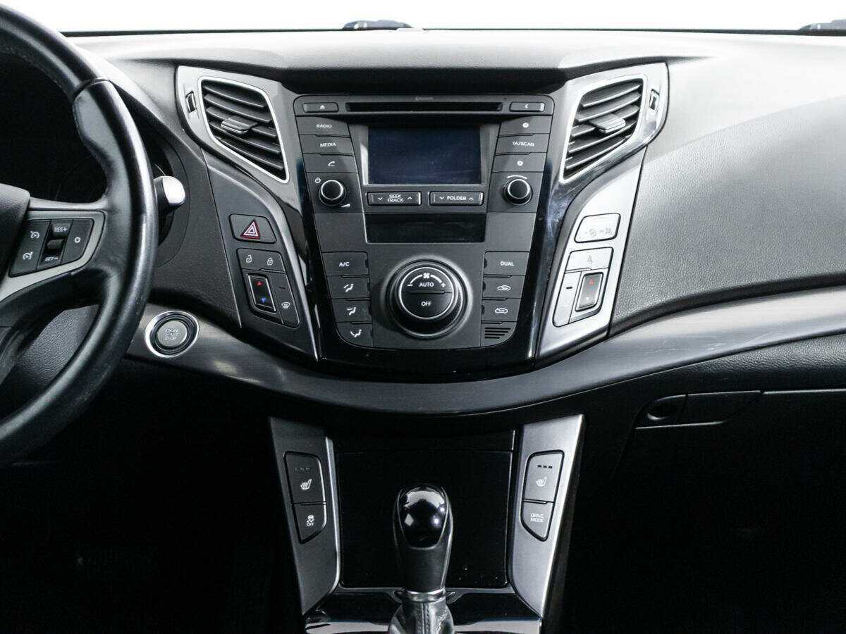 Hyundai i40 б/у, 2015, Автоматическая. Фото: #13