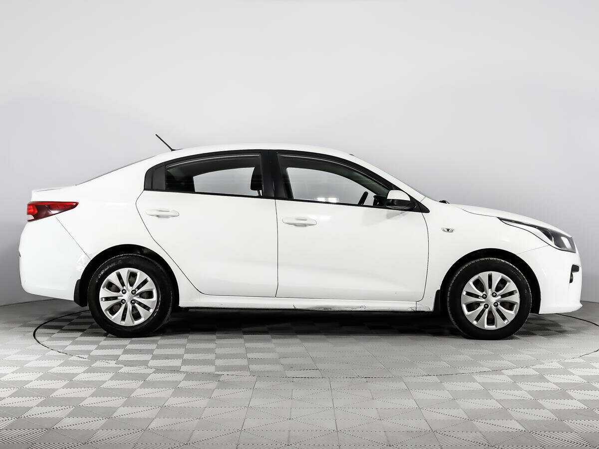 Kia Rio б/у, 2018, Автоматическая. Фото: #3