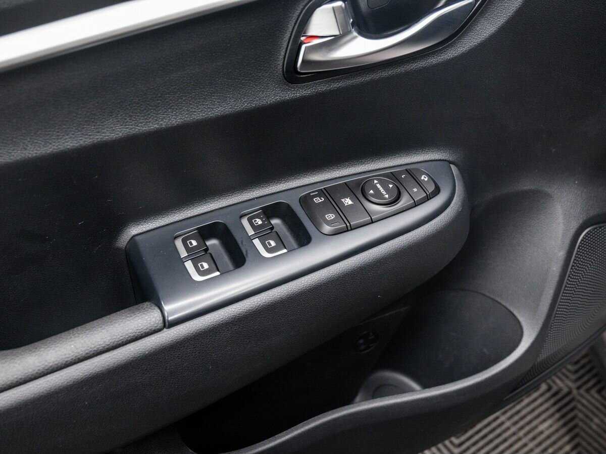 Kia Rio б/у, 2020, Автоматическая. Фото: #14