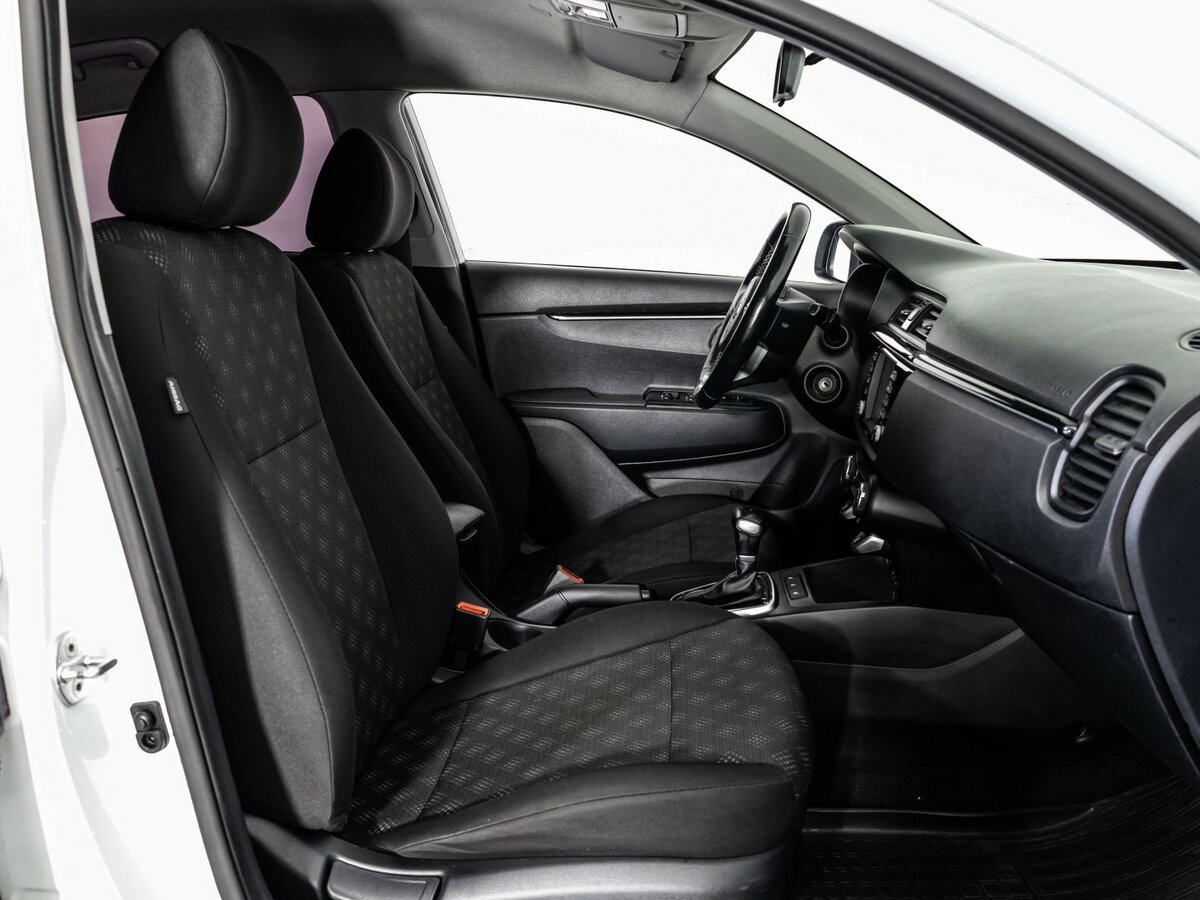 Kia Rio б/у, 2019, Автоматическая. Фото: #13