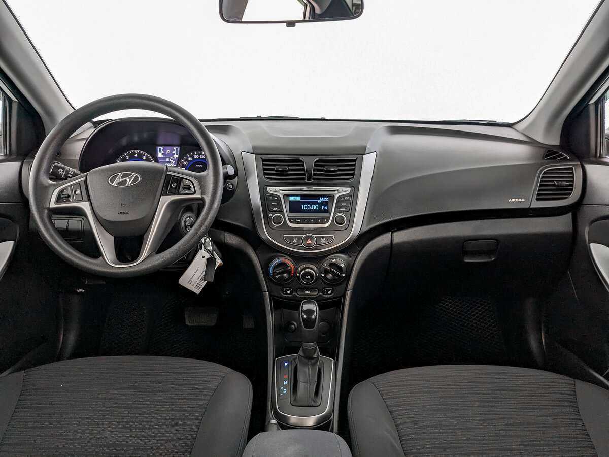 Hyundai Solaris б/у, 2015, Автоматическая. Фото: #9