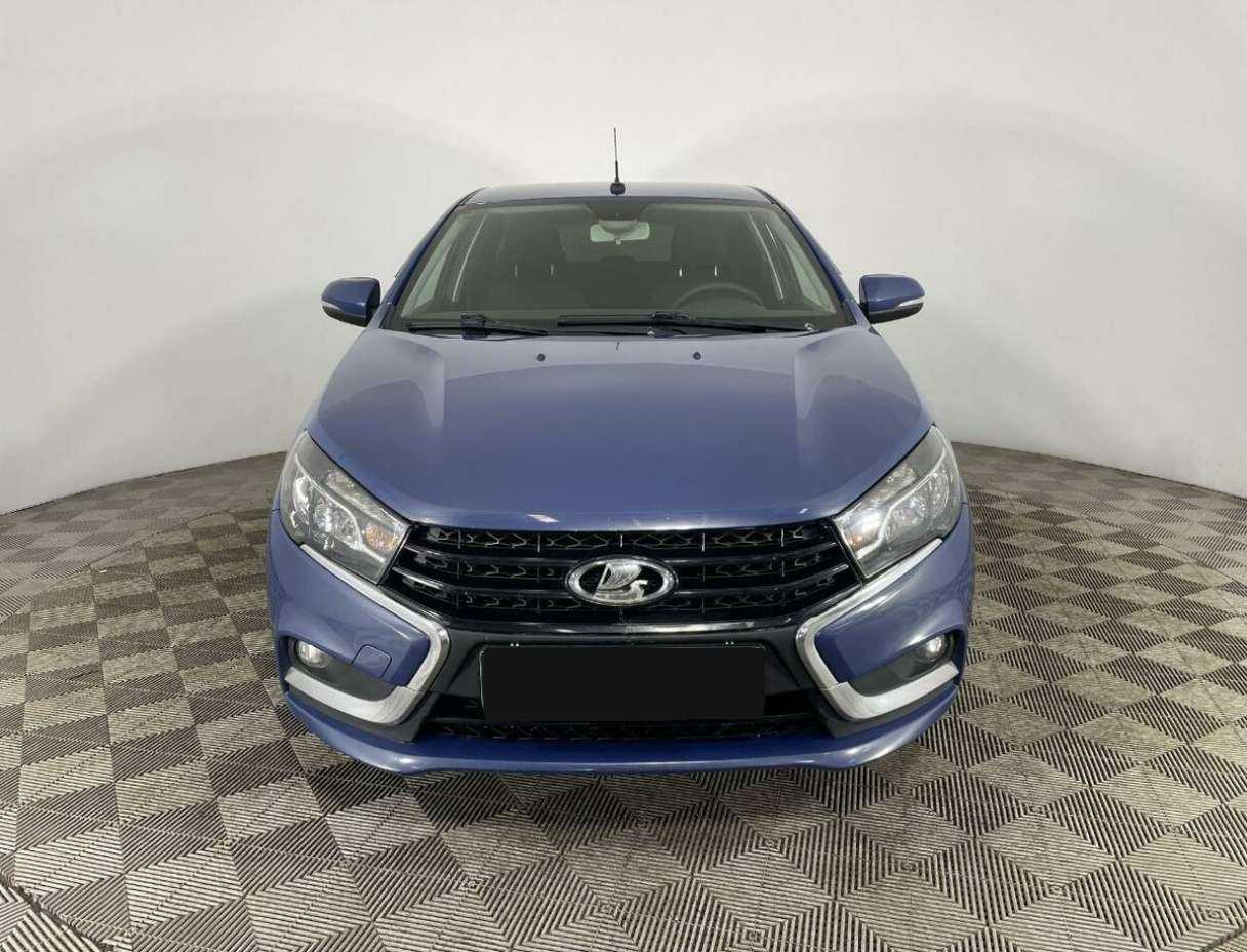 Lada (ВАЗ) Vesta б/у, 2017, Механическая. Фото: #1