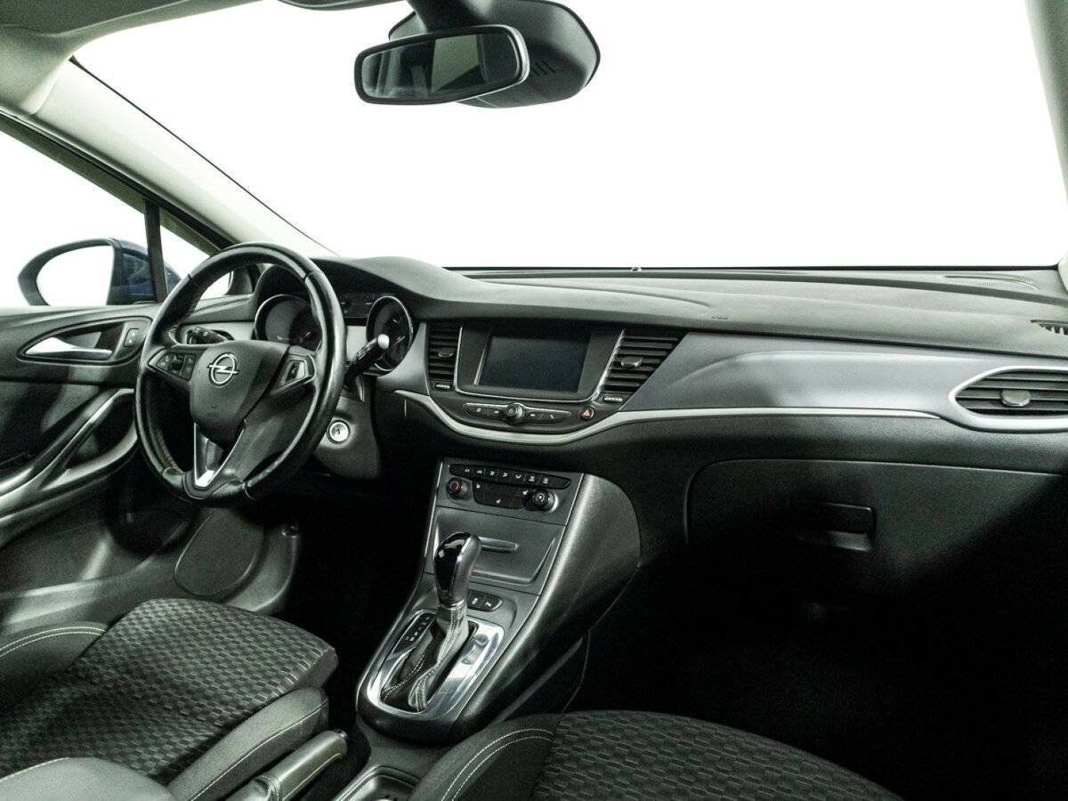 Opel Astra б/у, 2019, Автоматическая. Фото: #8