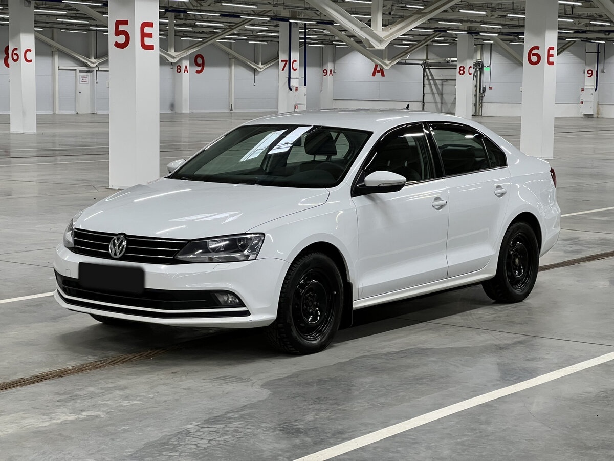 Volkswagen Jetta б/у, 2016, Механическая. Фото: #0