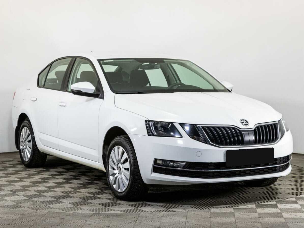 Skoda Octavia б/у, 2018, Автоматическая. Фото: #2
