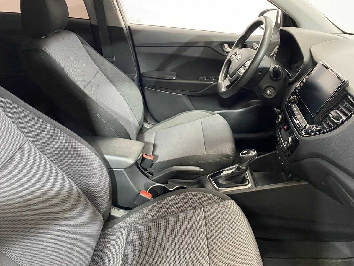 Hyundai Solaris б/у, 2020, Автоматическая. Фото: #9