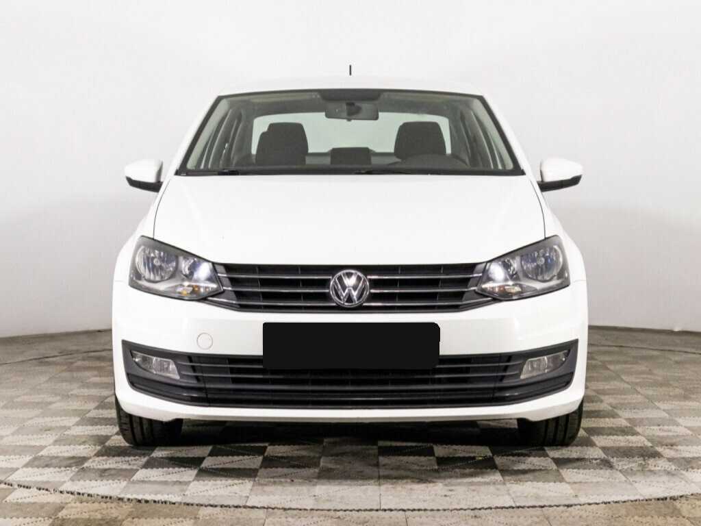Volkswagen Polo б/у, 2016, Механическая. Фото: #1