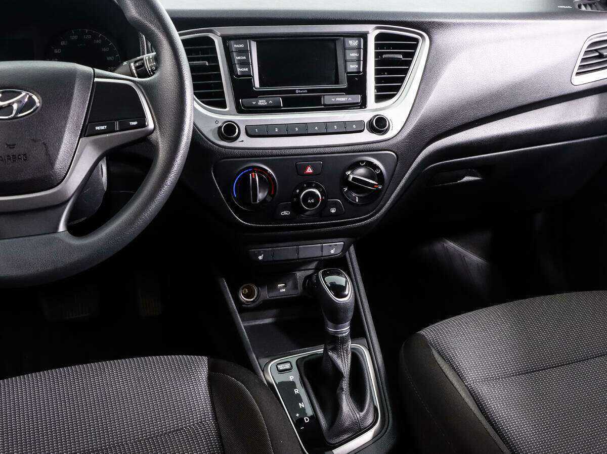 Hyundai Solaris б/у, 2020, Автоматическая. Фото: #12