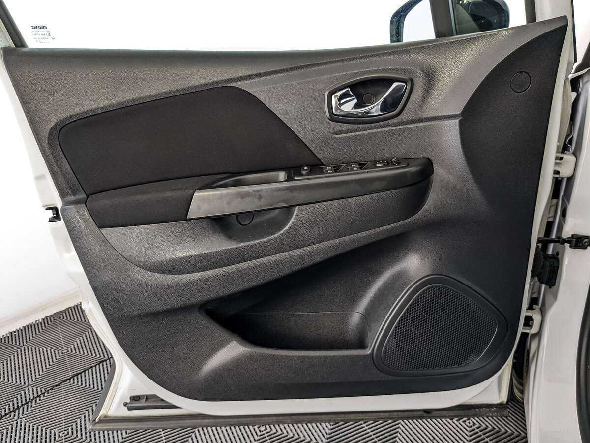 Renault Kaptur б/у, 2019, Вариатор. Фото: #18