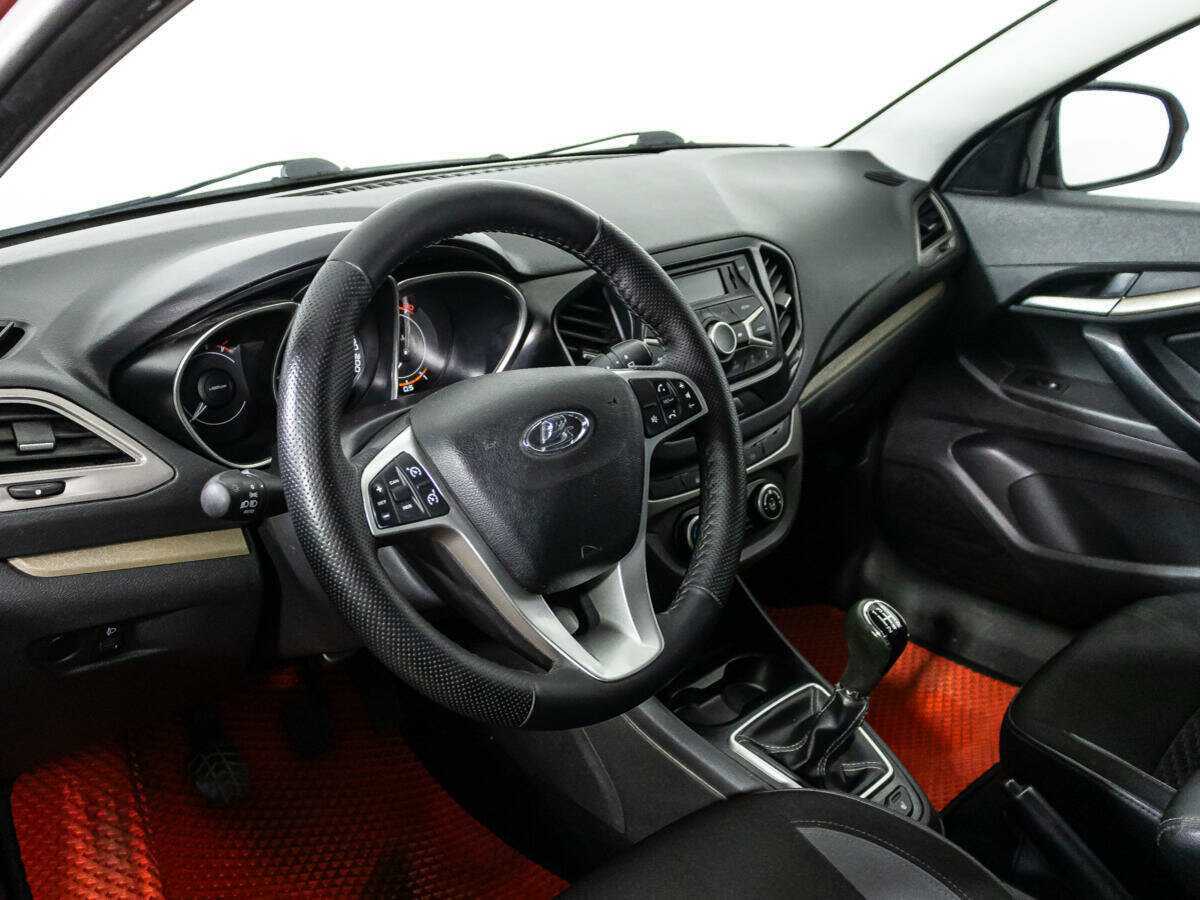 Lada (ВАЗ) Vesta б/у, 2018, Механическая. Фото: #10