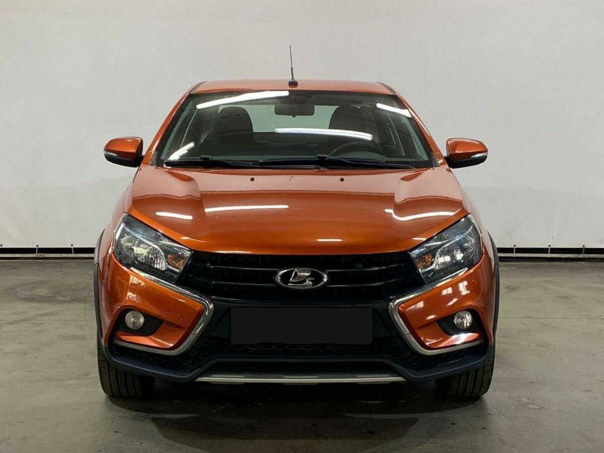 Lada (ВАЗ) Vesta б/у, 2020, Механическая. Фото: #1