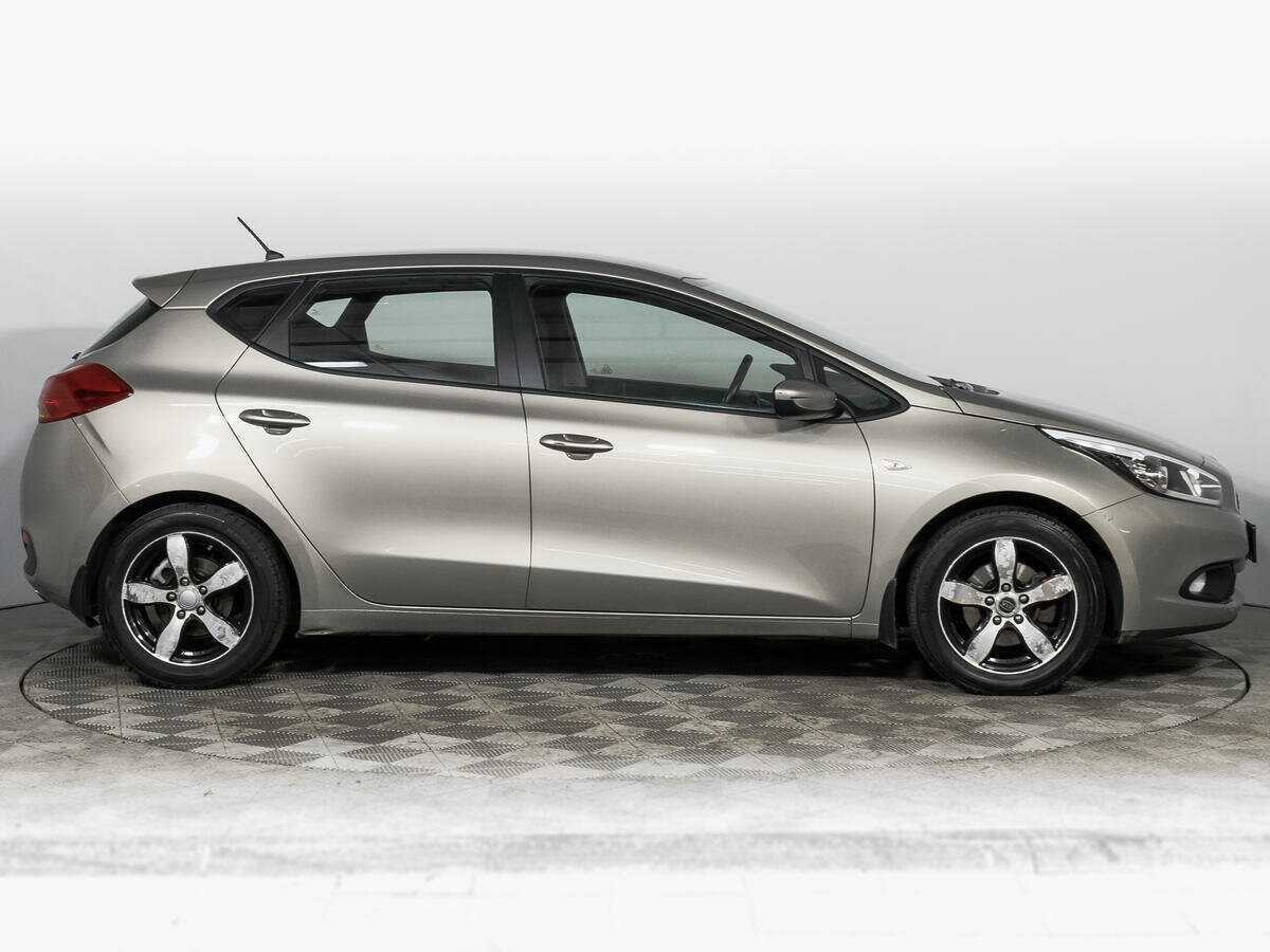 Kia Ceed б/у, 2015, Механическая. Фото: #3