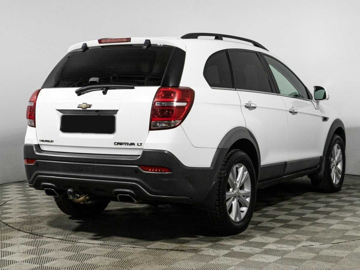Chevrolet Captiva б/у, 2014, Автоматическая. Фото: #3