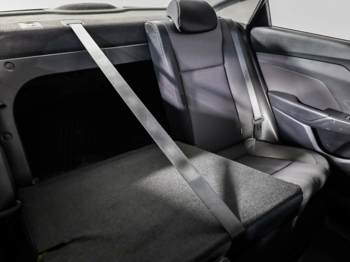 Hyundai Solaris б/у, 2018, Механическая. Фото: #19