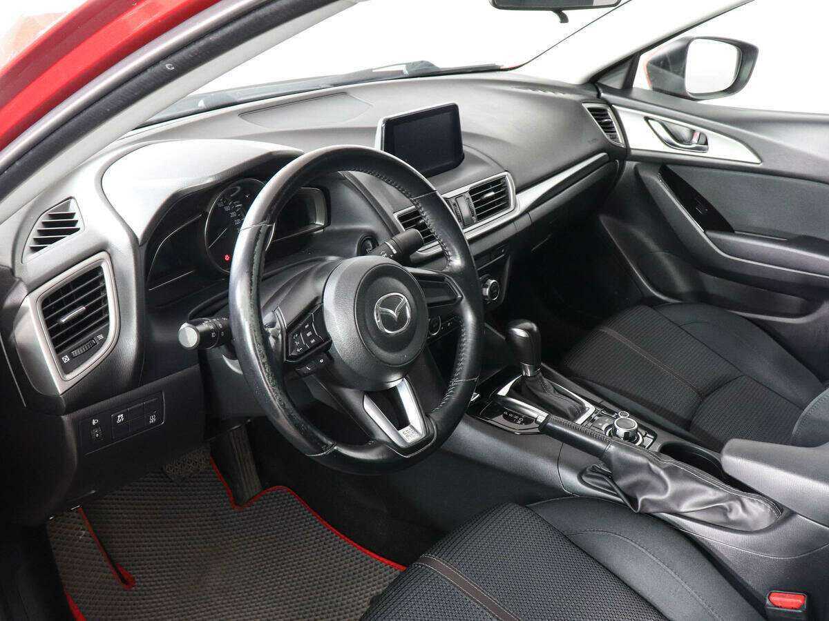 Mazda 3 б/у, 2018, Автоматическая. Фото: #8
