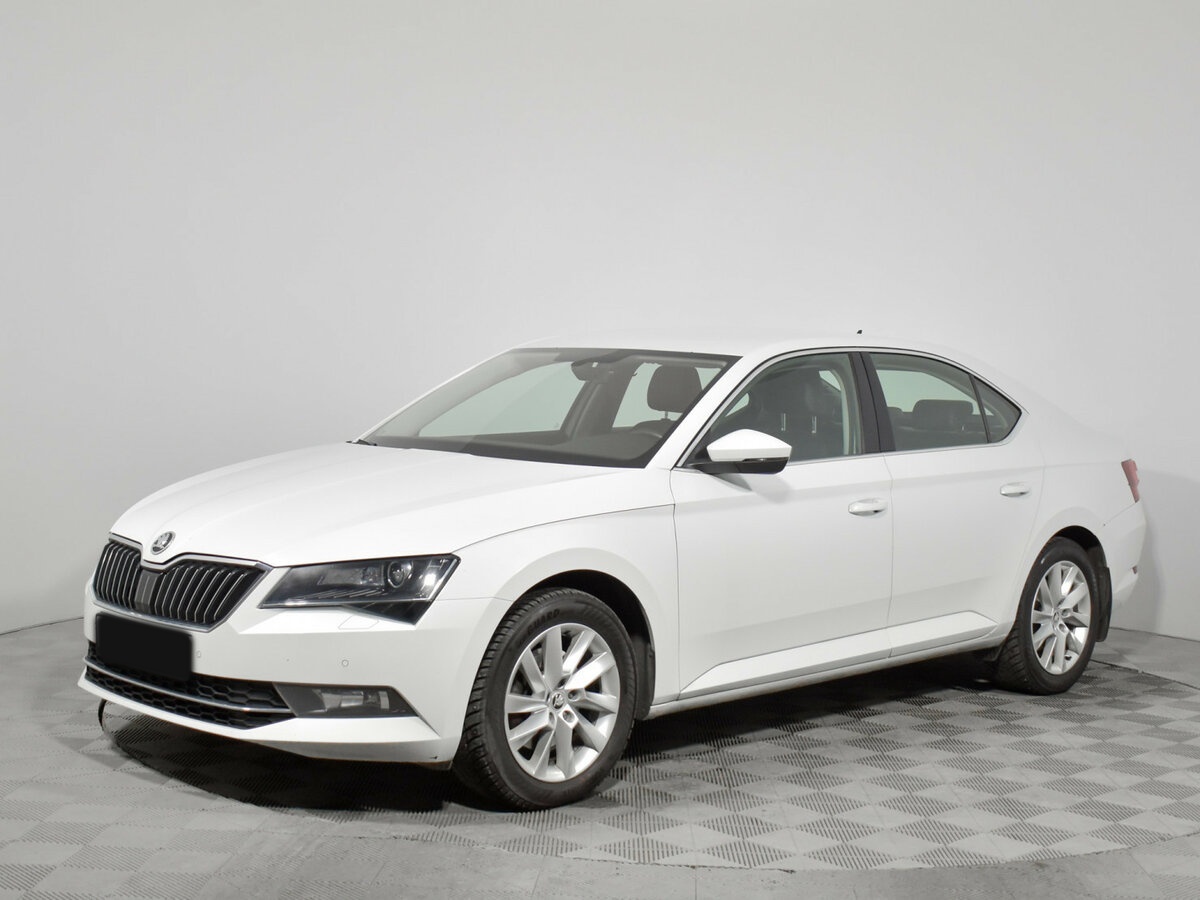 Skoda Superb б/у, 2018, Роботизированная. Посмотреть фото