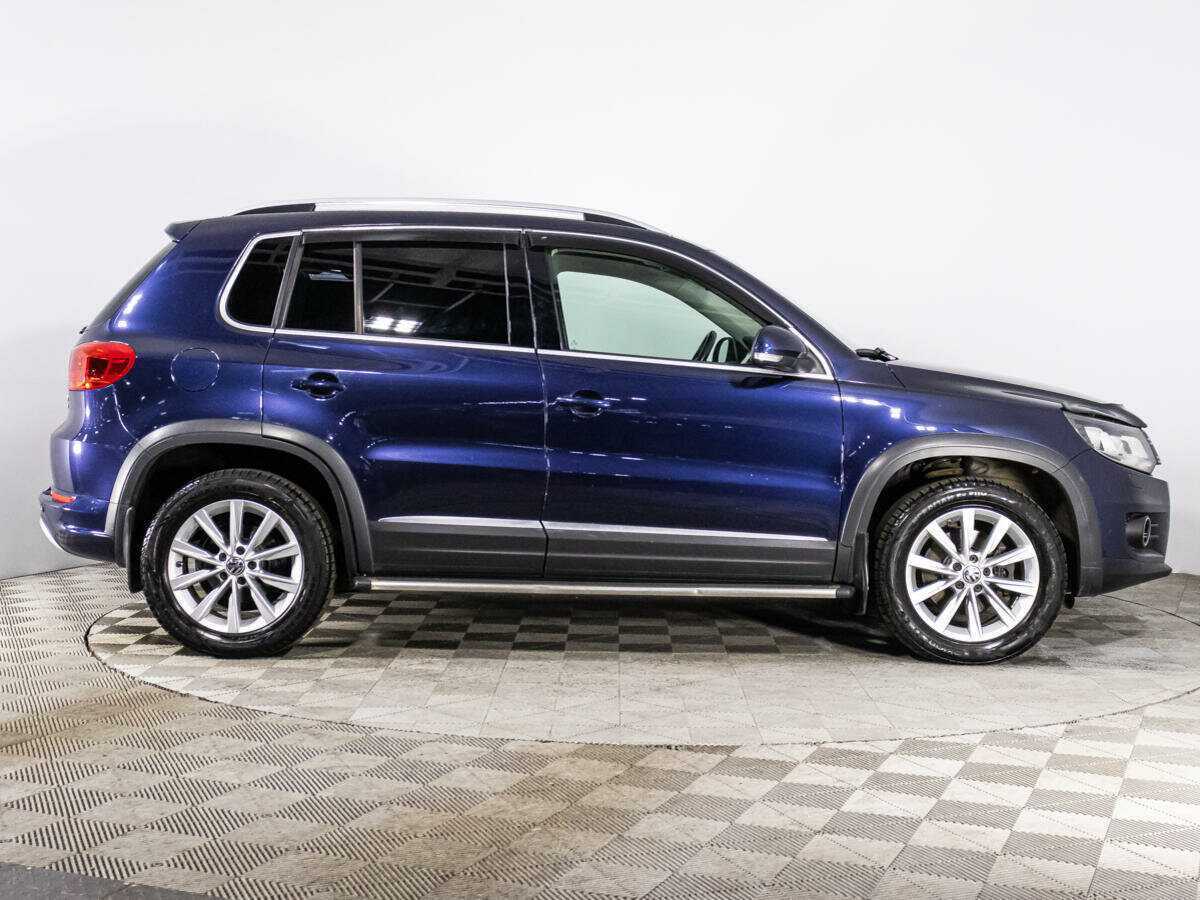 Volkswagen Tiguan б/у, 2012, Автоматическая. Фото: #3