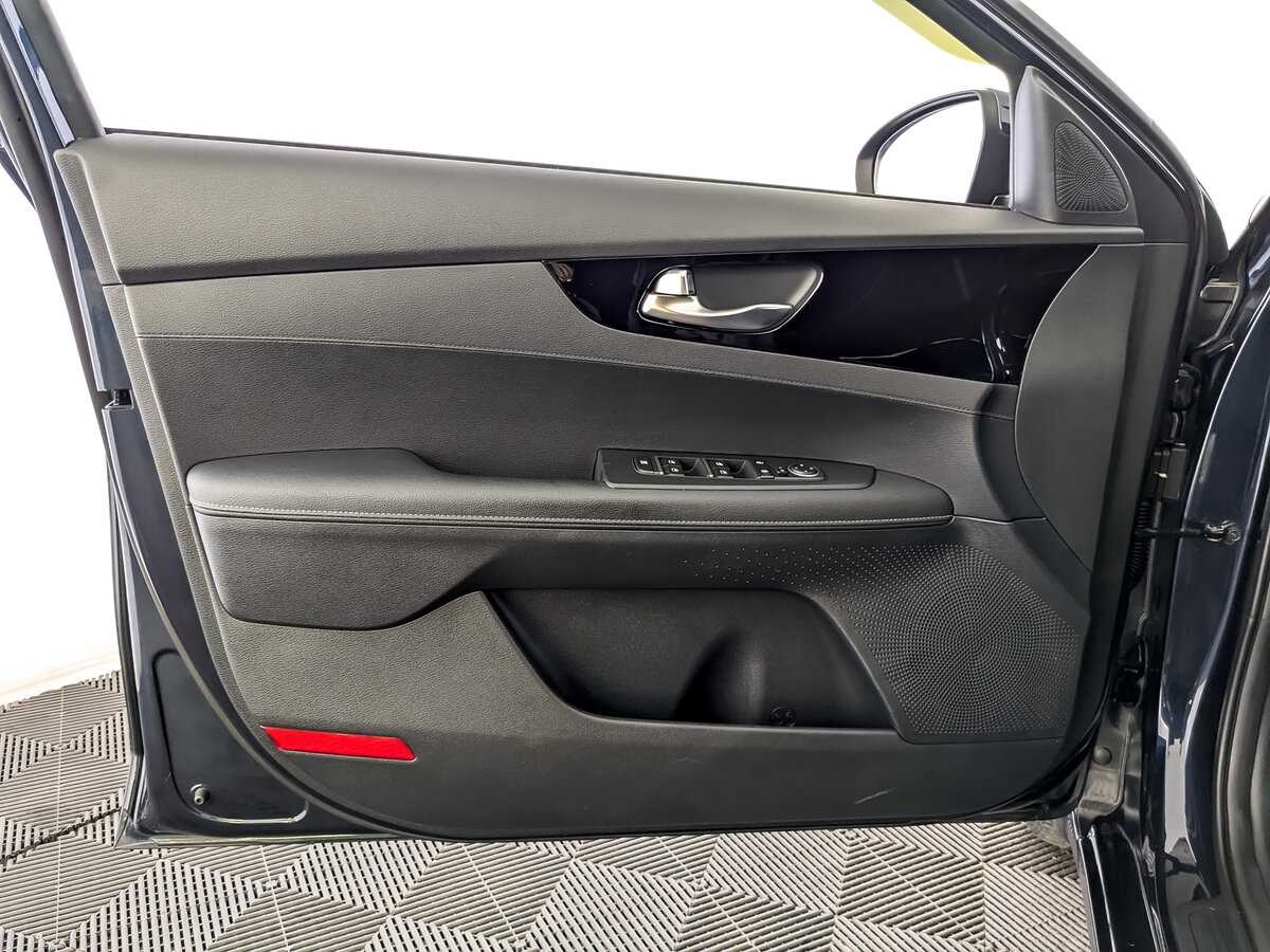Kia Cerato б/у, 2021, Автоматическая. Фото: #14