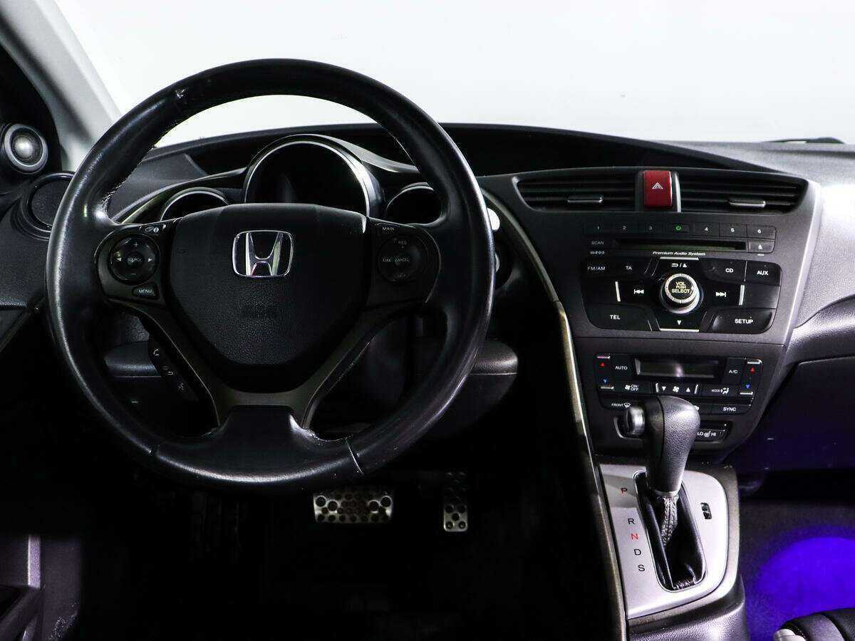 Honda Civic б/у, 2012, Автоматическая. Фото: #10