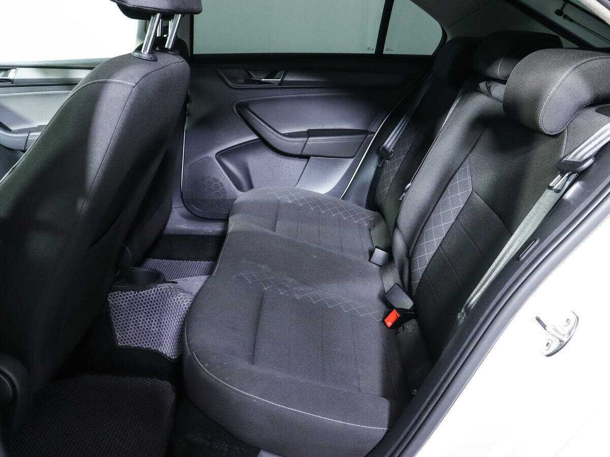 Skoda Rapid б/у, 2021, Автоматическая. Фото: #9