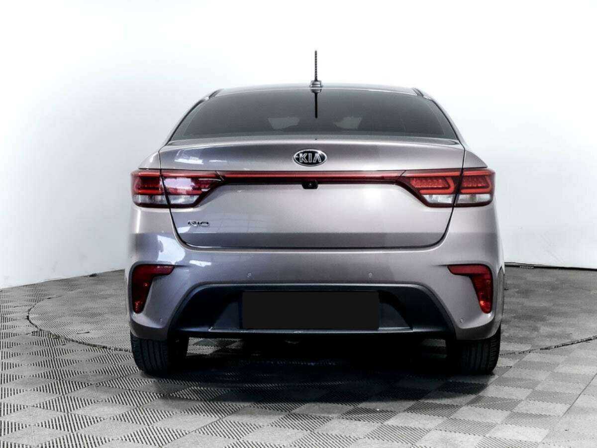 Kia Rio б/у, 2017, Автоматическая. Фото: #4