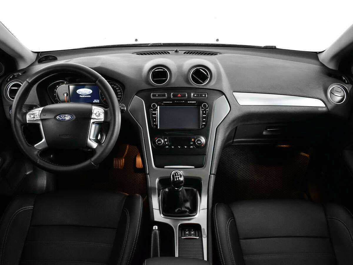 Ford Mondeo б/у, 2012, Механическая. Фото: #11