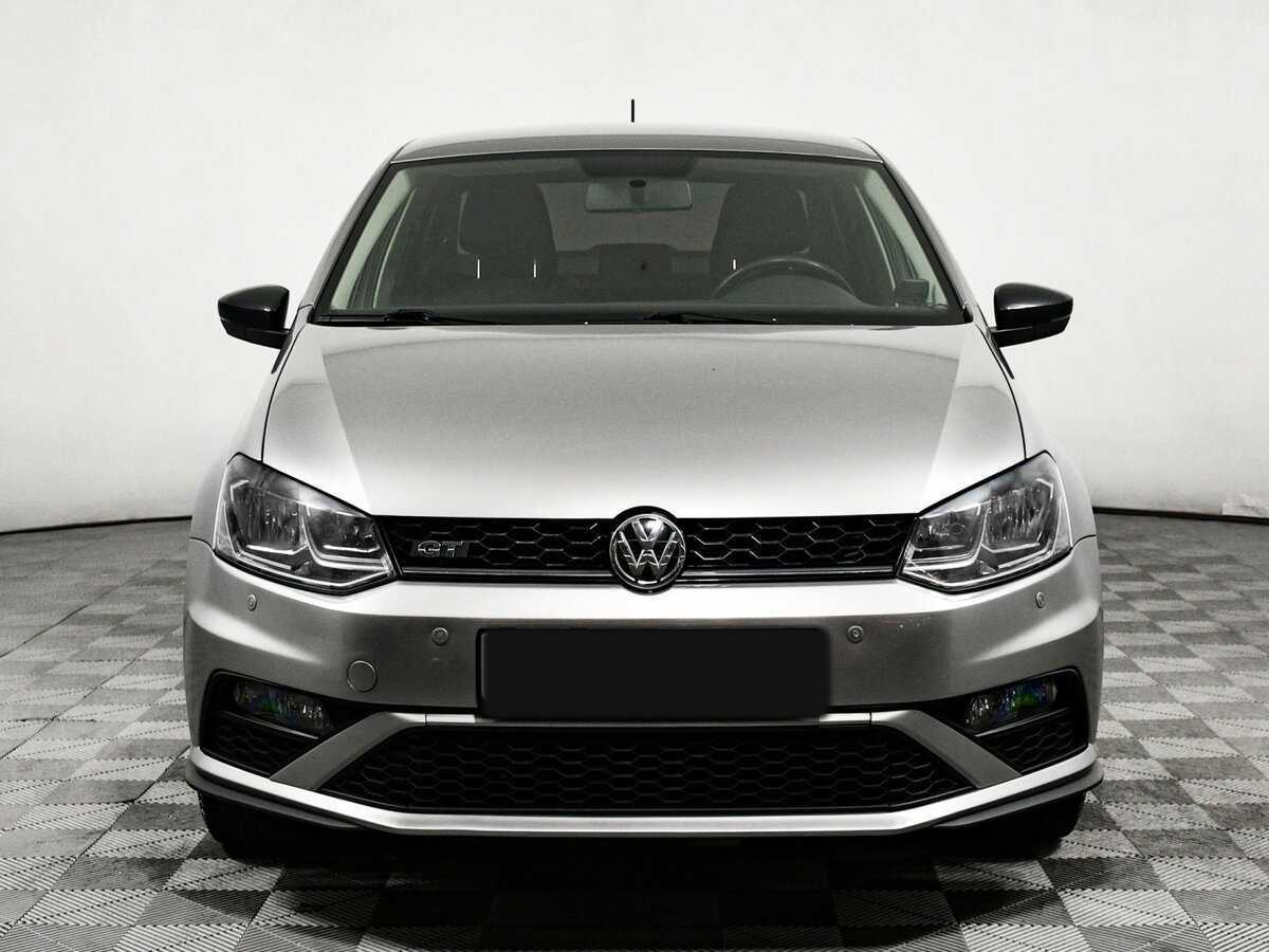 Volkswagen Polo б/у, 2017, Роботизированная. Фото: #1