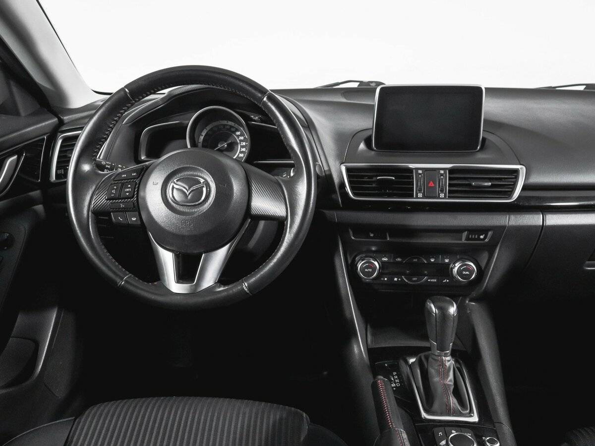 Mazda 3 б/у, 2016, Автоматическая. Фото: #11