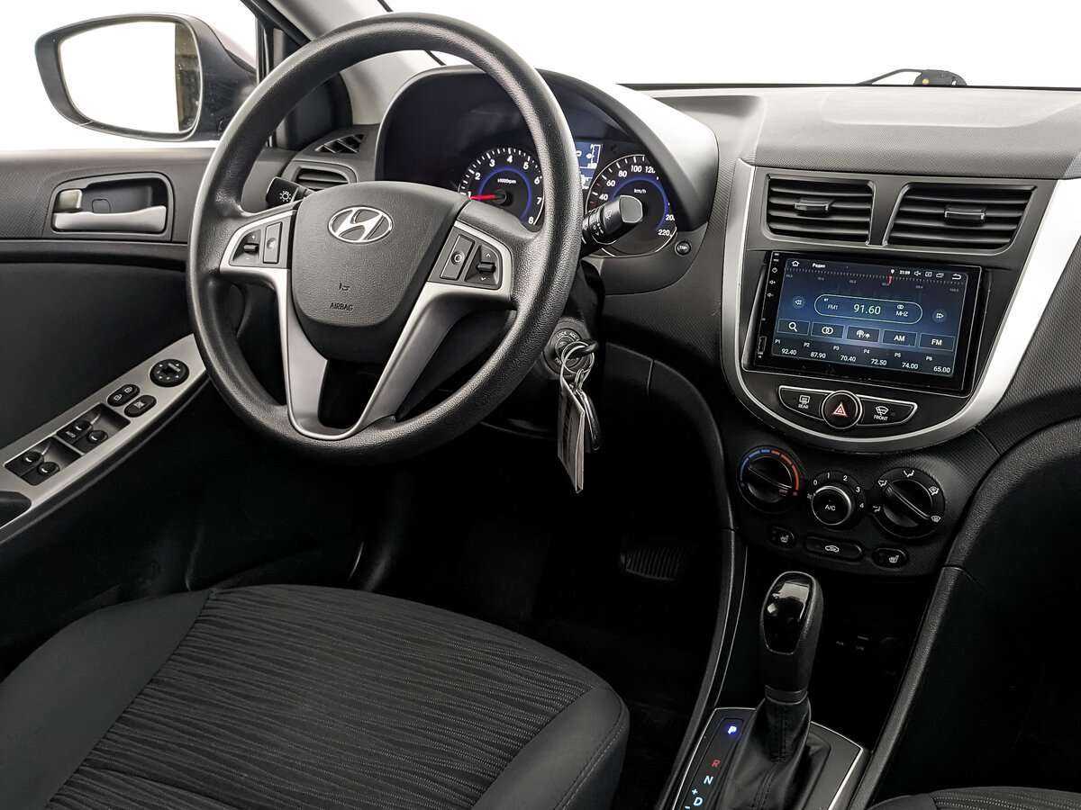 Hyundai Solaris б/у, 2016, Автоматическая. Фото: #15