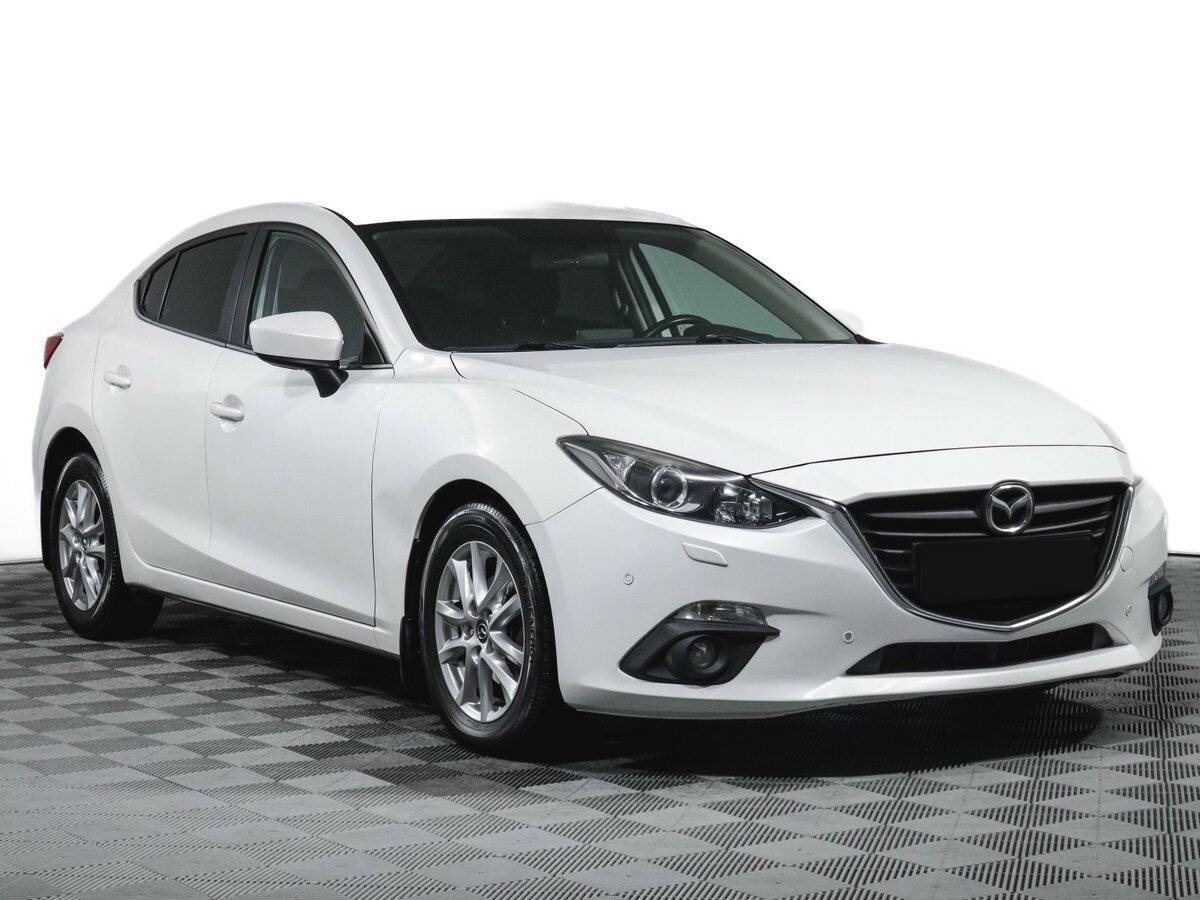 Mazda 3 б/у, 2016, Автоматическая. Фото: #2