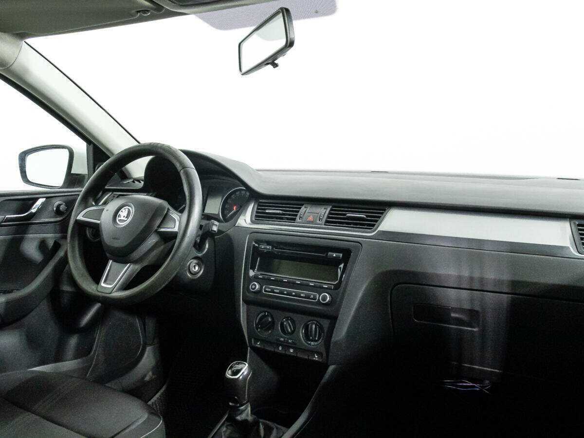 Skoda Rapid б/у, 2014, Механическая. Фото: #8