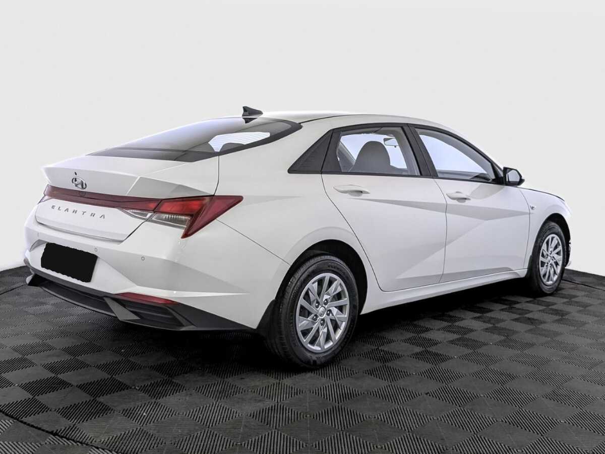Hyundai Elantra б/у, 2022, Автоматическая. Фото: #4
